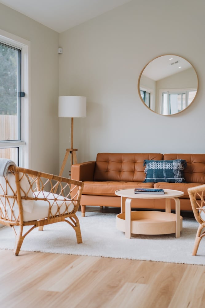 Exquisitely Spacious 3-bed Home