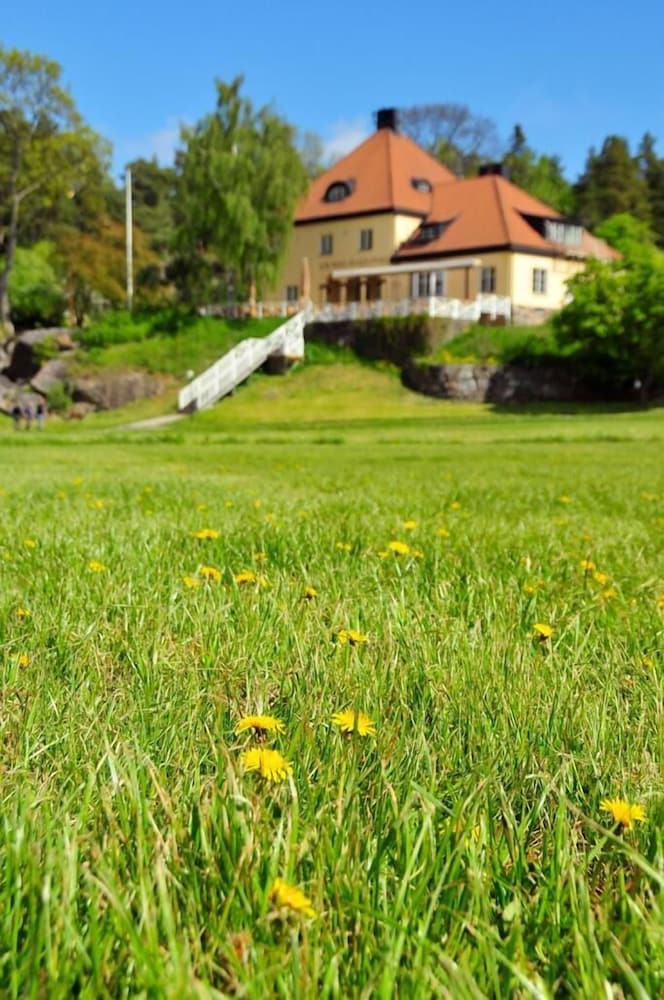 Grinda Stugby & Utwärdshus med logi - Hostel