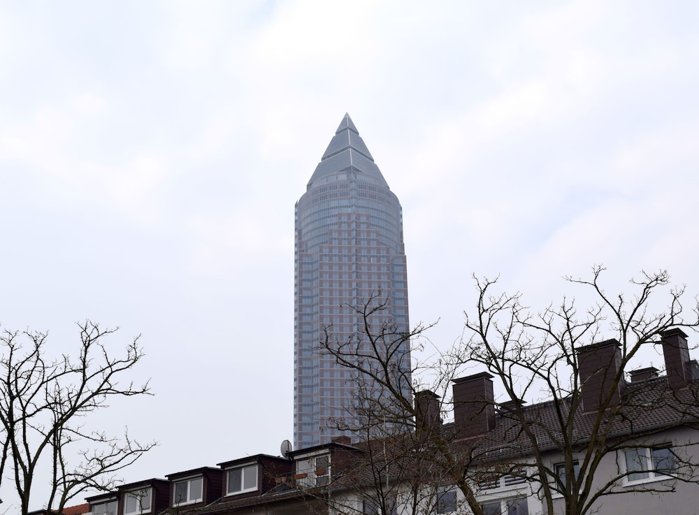 Frankfurt Vacations - Trip Inn Messe Westend - Property Image 21