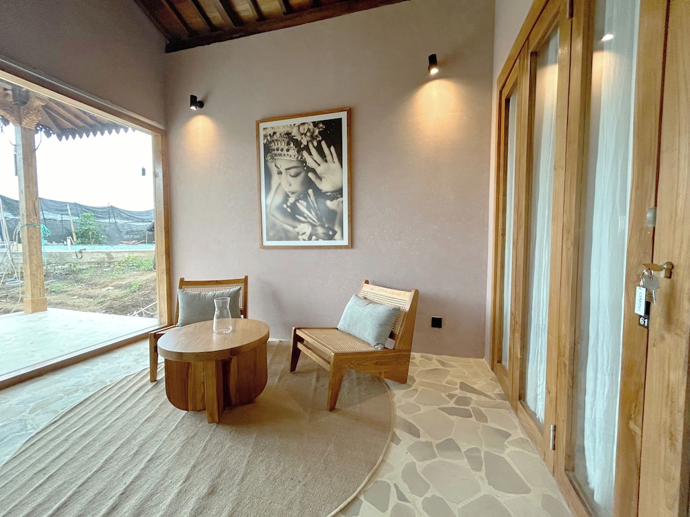 Tebola Joglo Villas