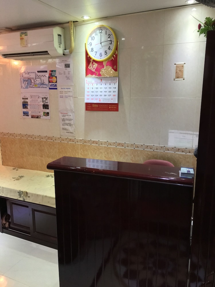 Everest Hostel