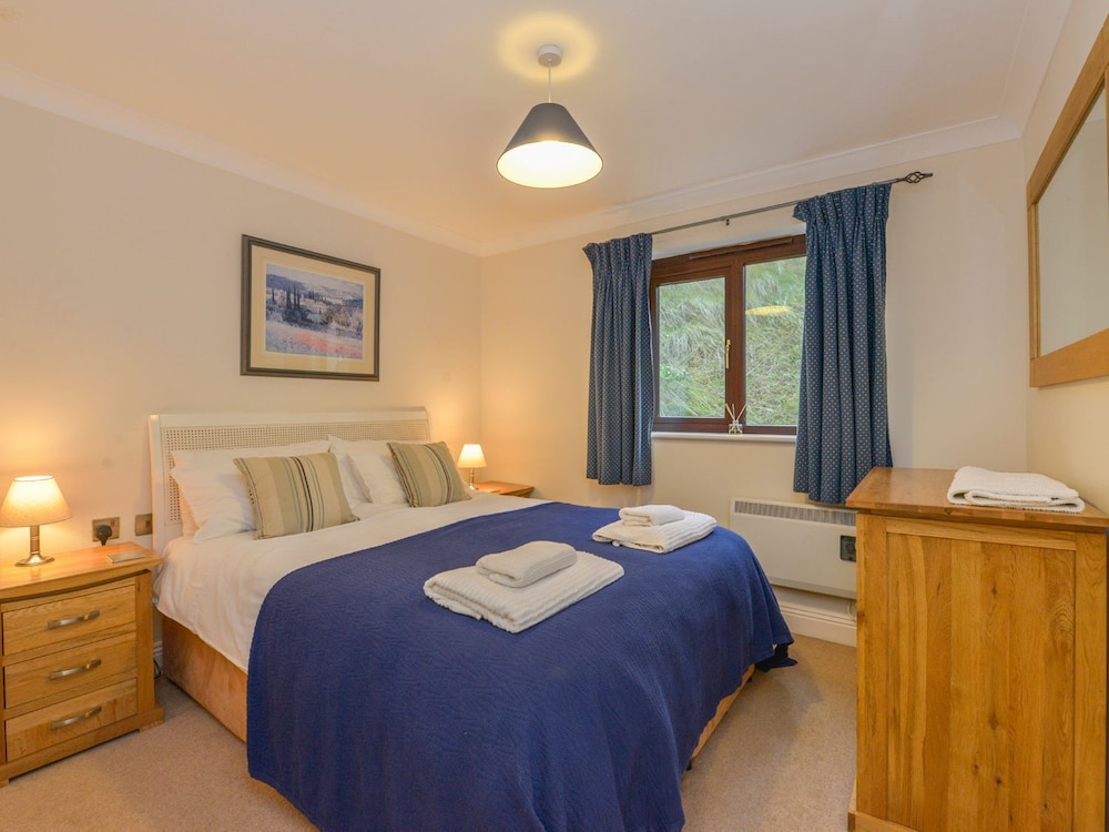 19 Burgh Island Causeway