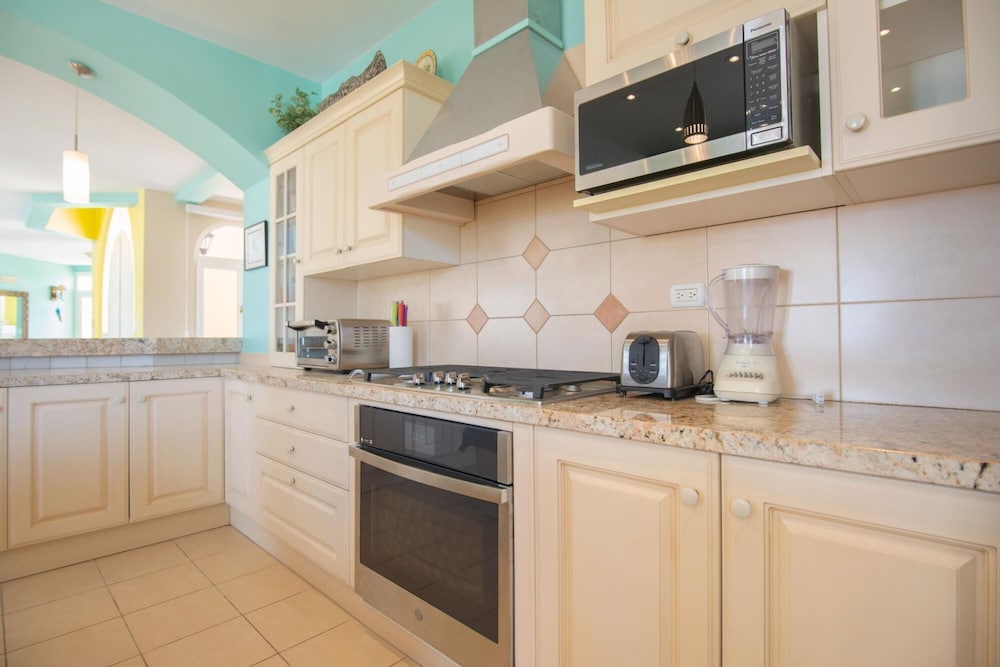 This One of a Kind Amazing Aruba Beach House