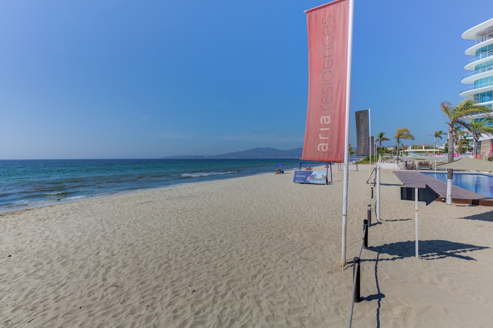 Aria Ocean Condominios