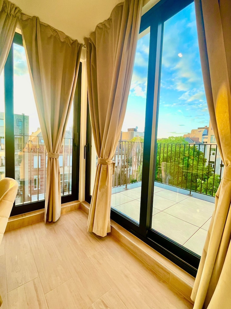 One Lux Stay near Antwerp Central