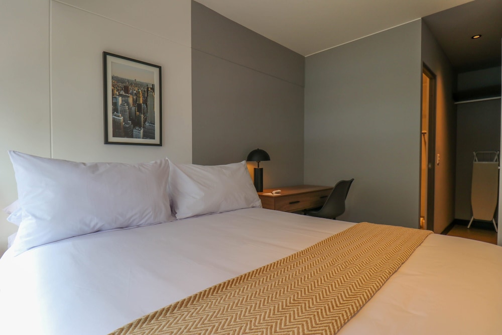 w Prestigious 2BR w Amazing Deco in San Isidro
