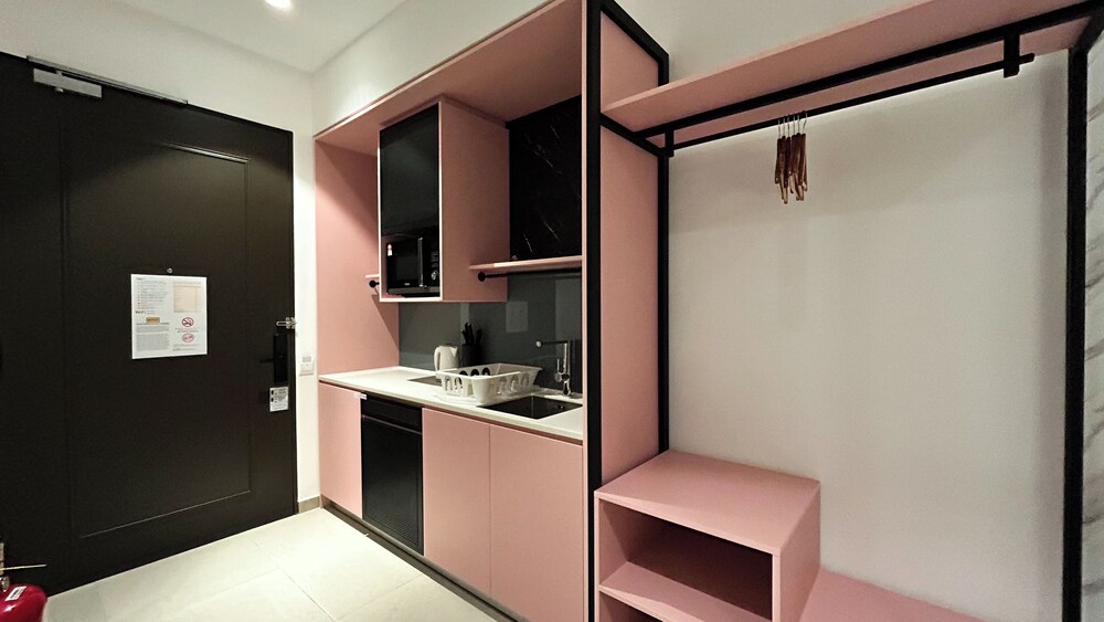 The Paxtonz by Manhattan Group