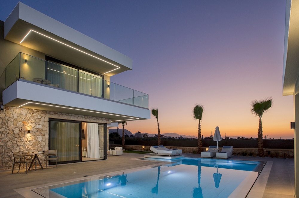 Divel Luxury Villas - Villa Ervin by Estia