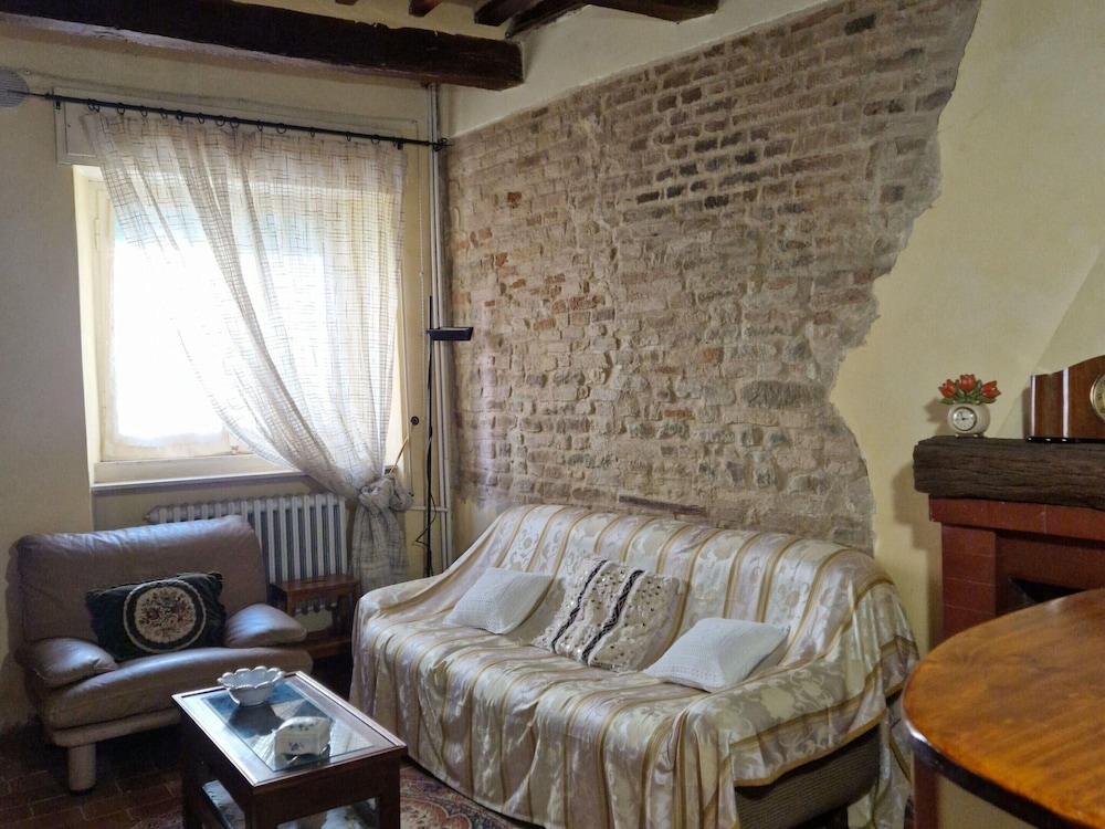 Apartment in Fratte Rosa With Apennine Views