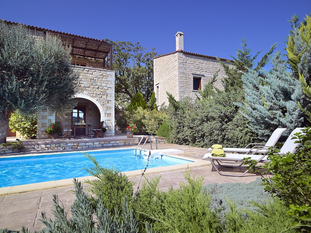 Vederi Estate