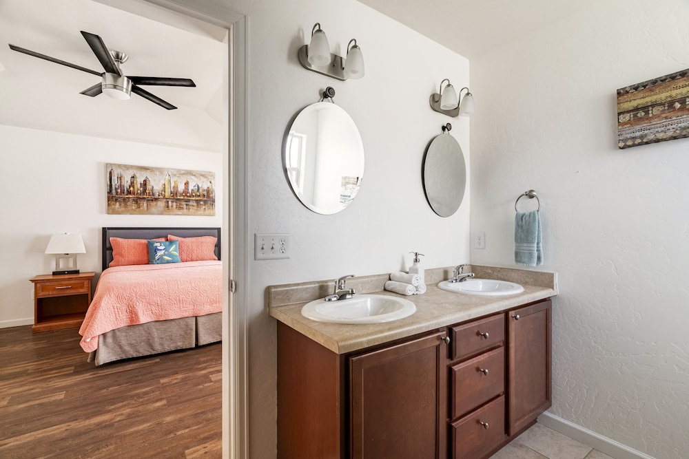 Canyon View Oasis 3 Bedroom Home