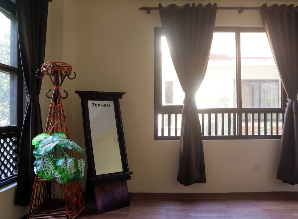 Zen Nest Hotel