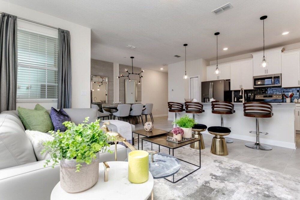 Rent a Luxury Townhome on Storey Lake Resort, Minutes From Disney, Orlando Townhome 3224 - Image 5