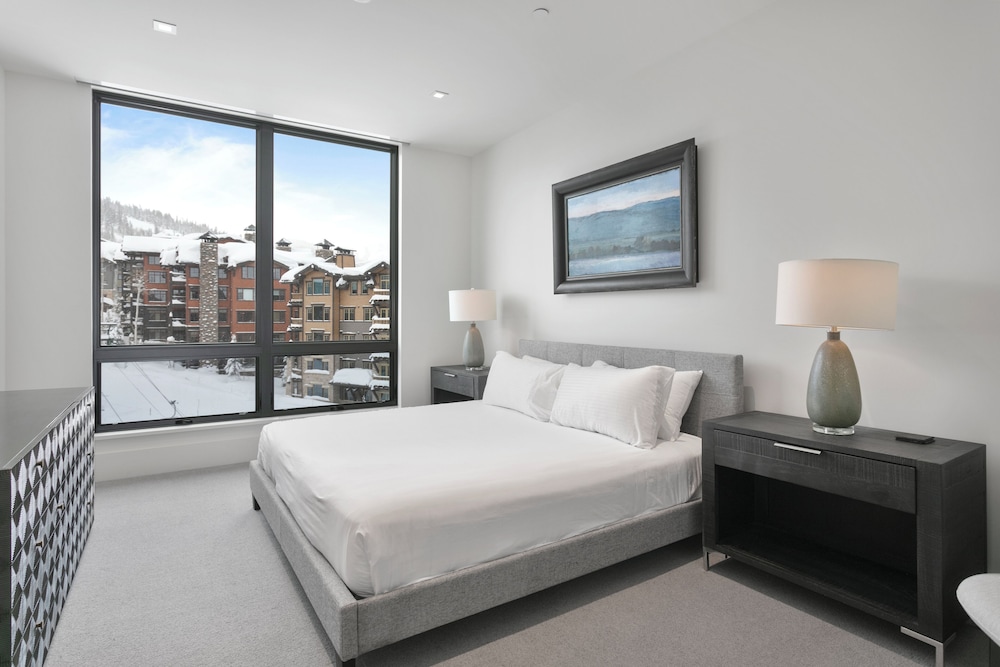 Argent at Deer Valley Resort - Three Bedroom Deluxe #504 3 Condo