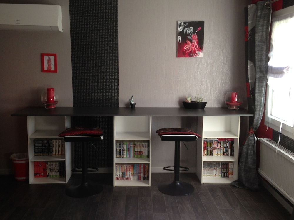 Chambres d'Hotes Hola en Laval — other