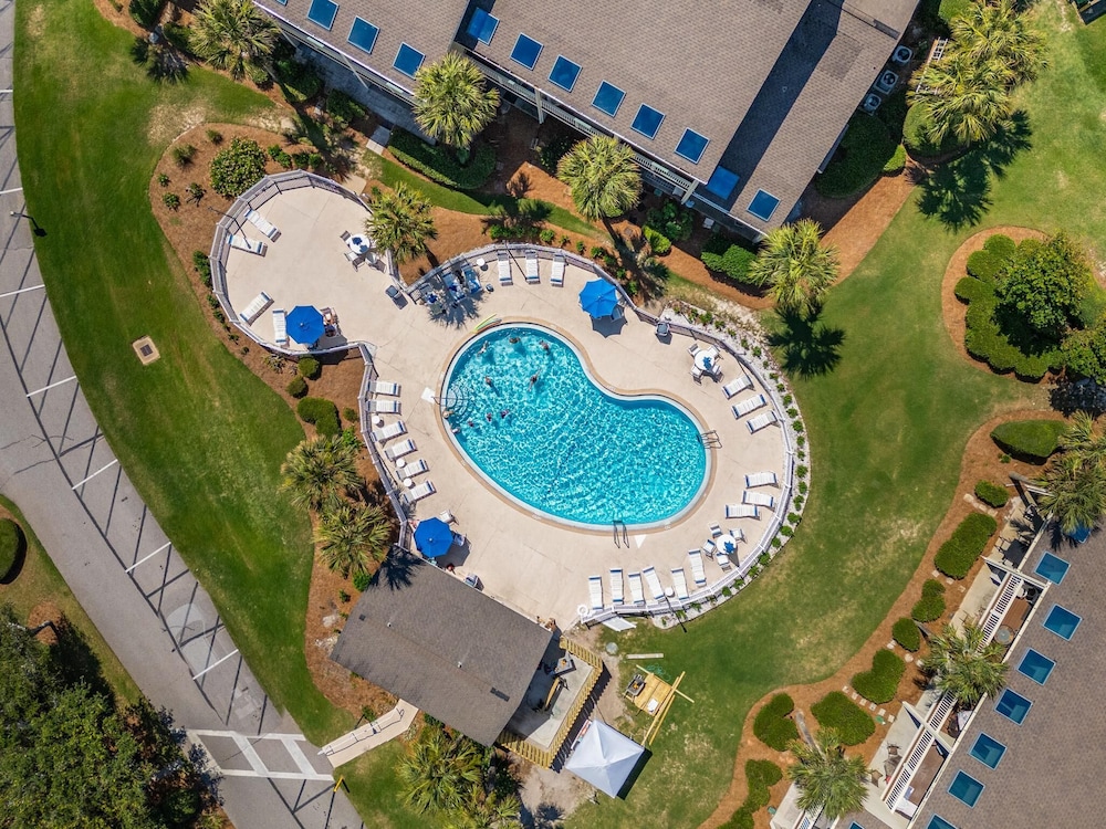 Seascape Lakefront Villas 124