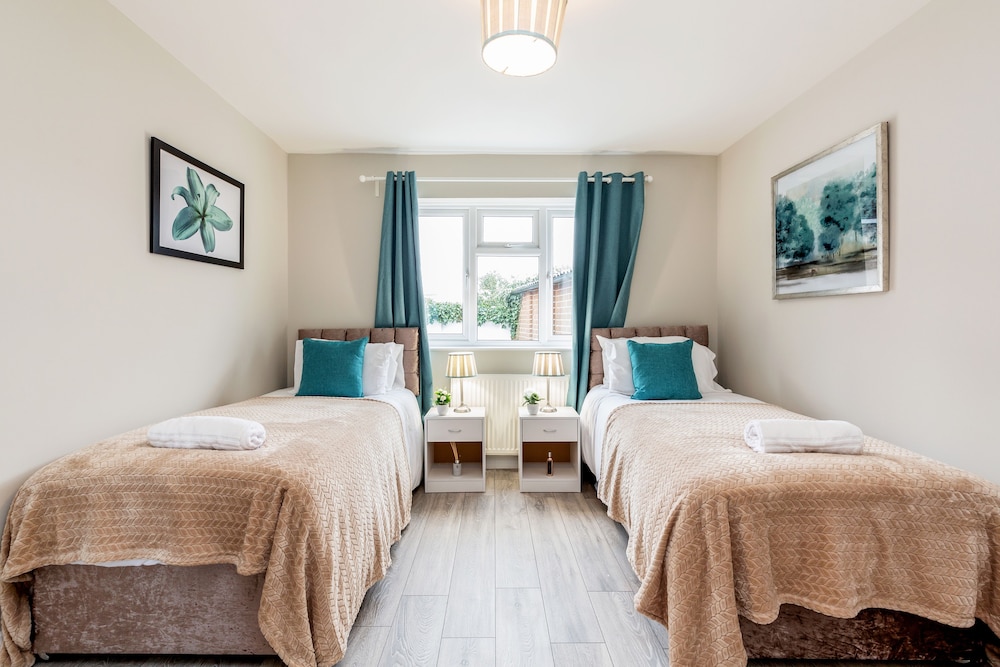 HiikotsHomes - Dartford view 3
