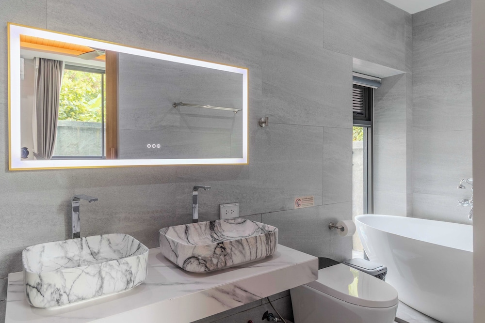 This Is The Place Fully Smart V280