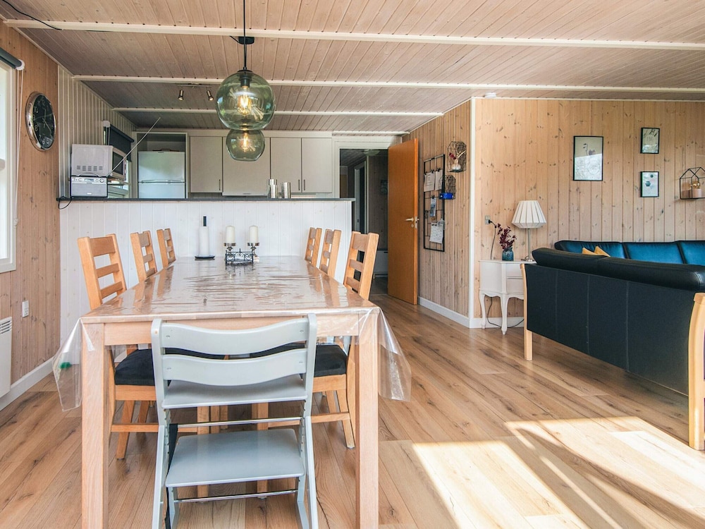 6 Person Holiday Home in Ansager