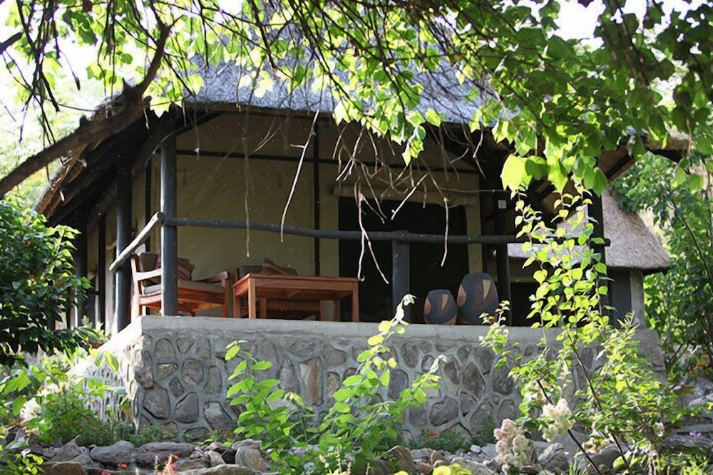 Blue Zebra Island Lodge