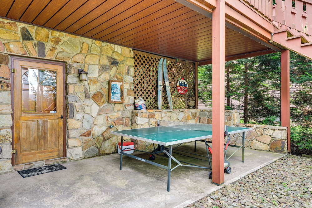 Dock & Hot Tub: Scenic Beech Mountain Lakes Gem!