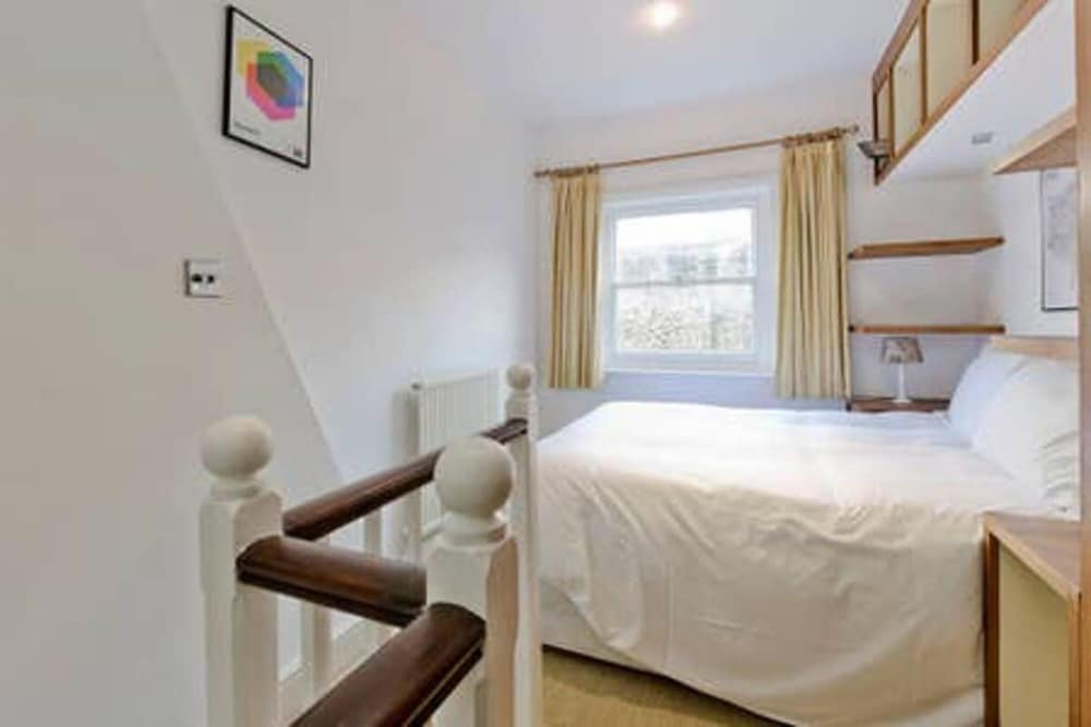 2-bed Apartment in Paddington Near Hyde Park