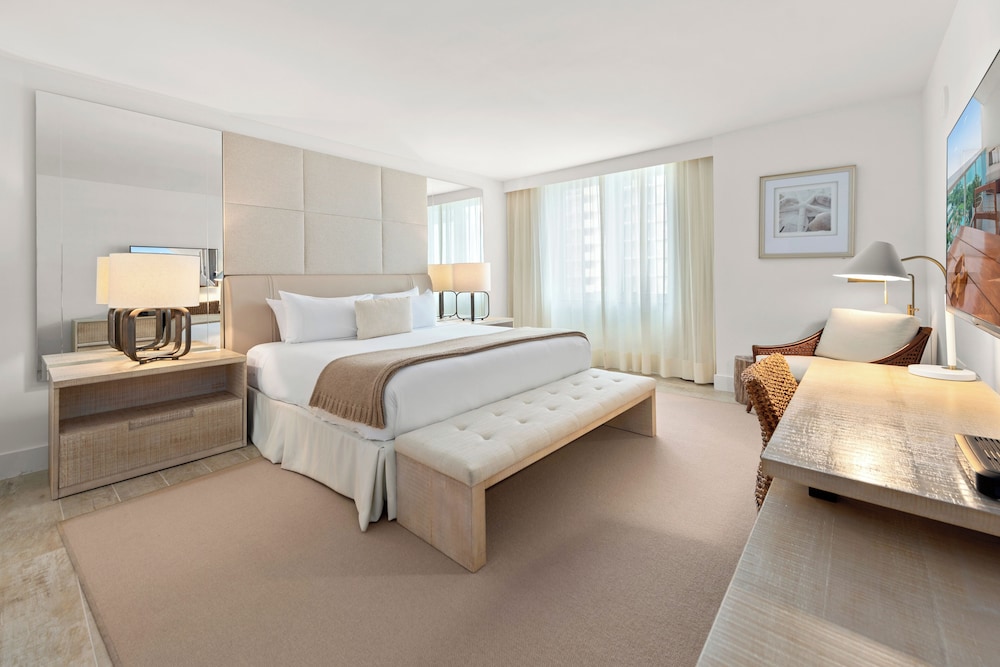 Luxury Vacation Rentals at 1 Hotel & Homes by LRMB