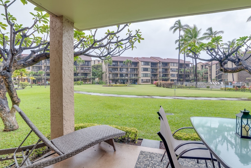 Papakea #g106 2 Bedroom Condo by RedAwning