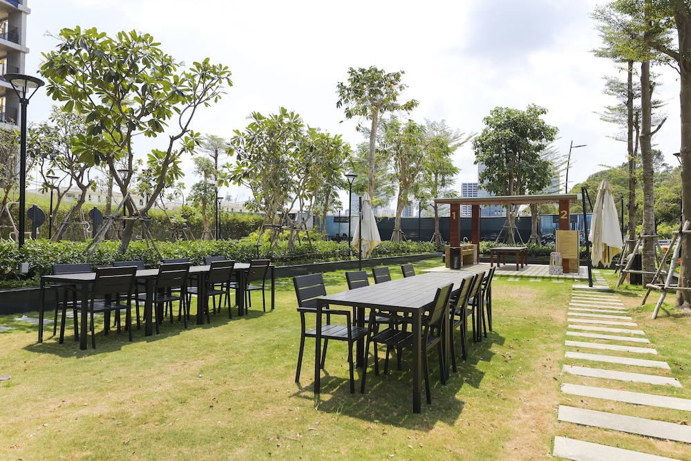 Christina's Saigon - Vinhomes Golden River