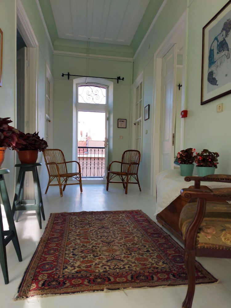 Eolos House Cunda