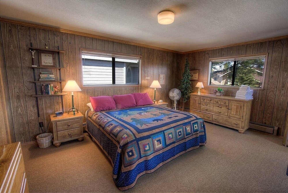 Tkh1226 - Emerald Lodge 6 Bedroom Home