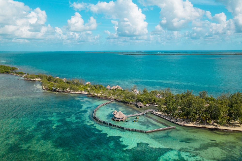 Thatch Caye, a Muy'Ono Resort