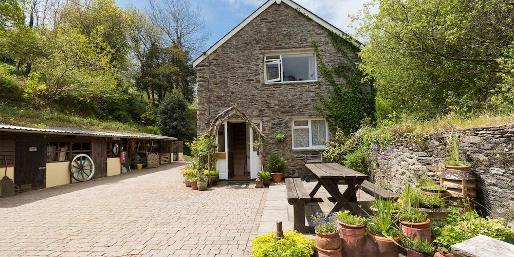 Watermill Cottages view 2