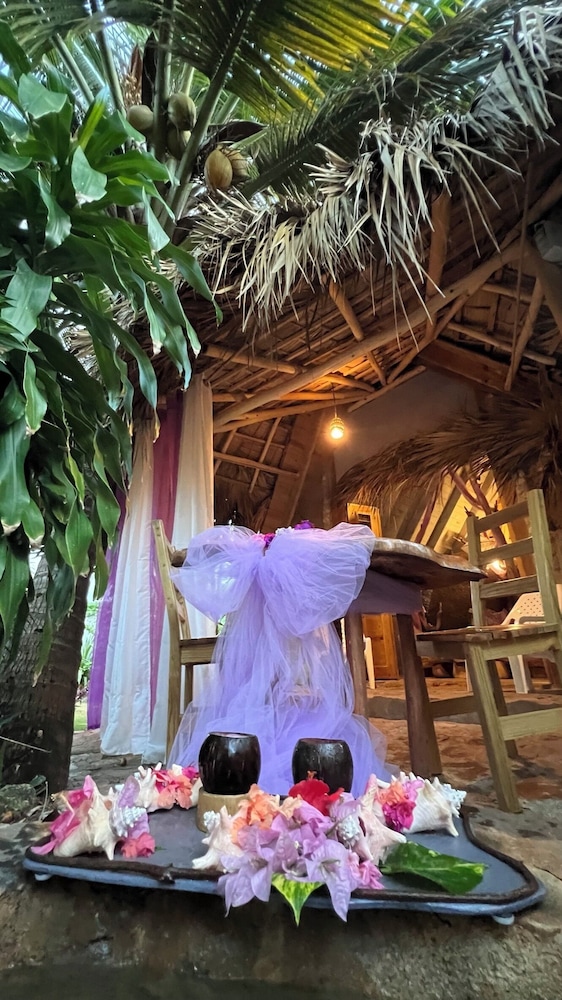 CHALET TROPICAL Hotel & Restaurant-Pizzeria