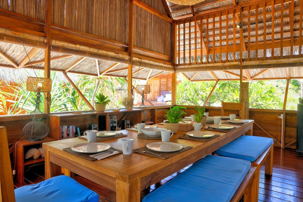 Loedi Bungalows Rote