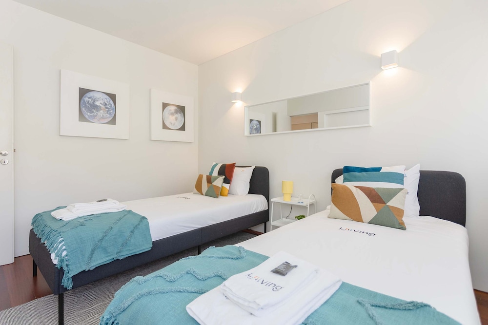 Liiiving in Porto - Foz Seaside Apartment