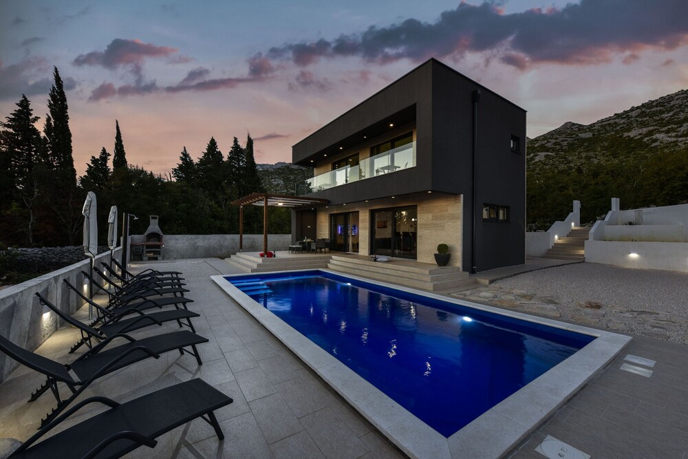 Villa Royal Promons Zadarvillas view 5