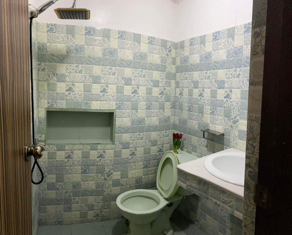 Photo 9