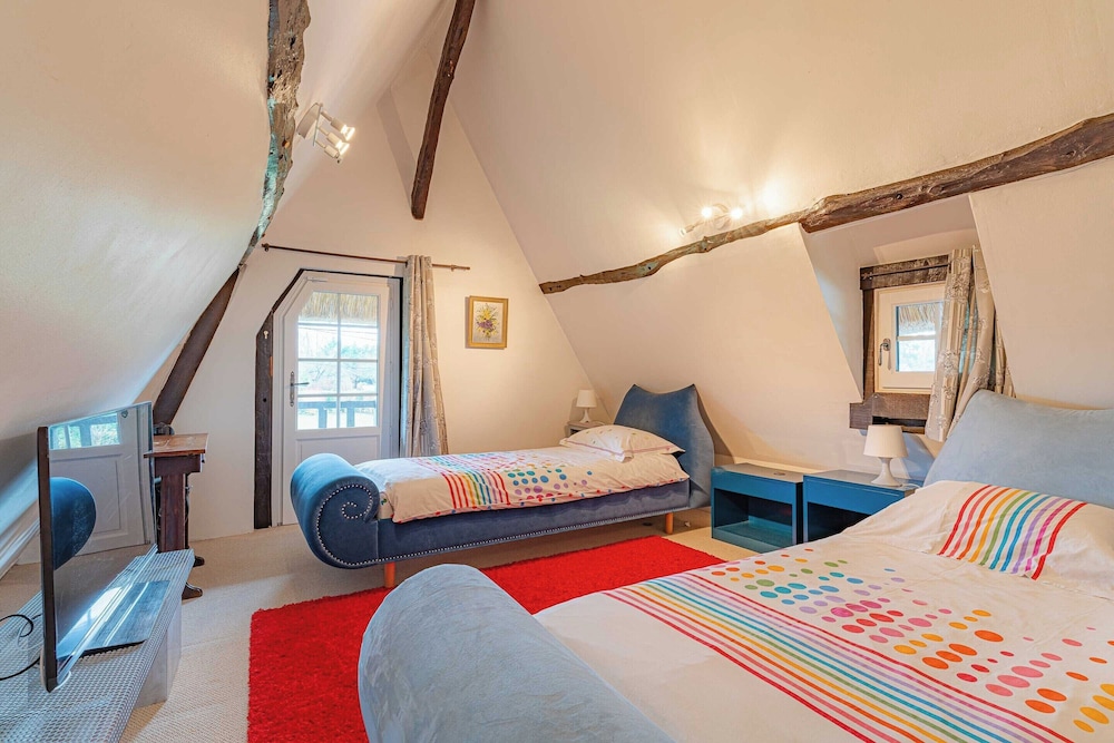 Pleasant Country House - 4bd/8p - Normandy