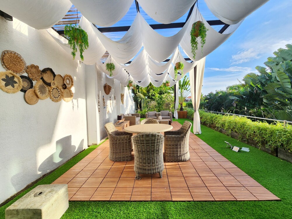 Da Vinci The Villa Canggu by Nagisa Bali view 4