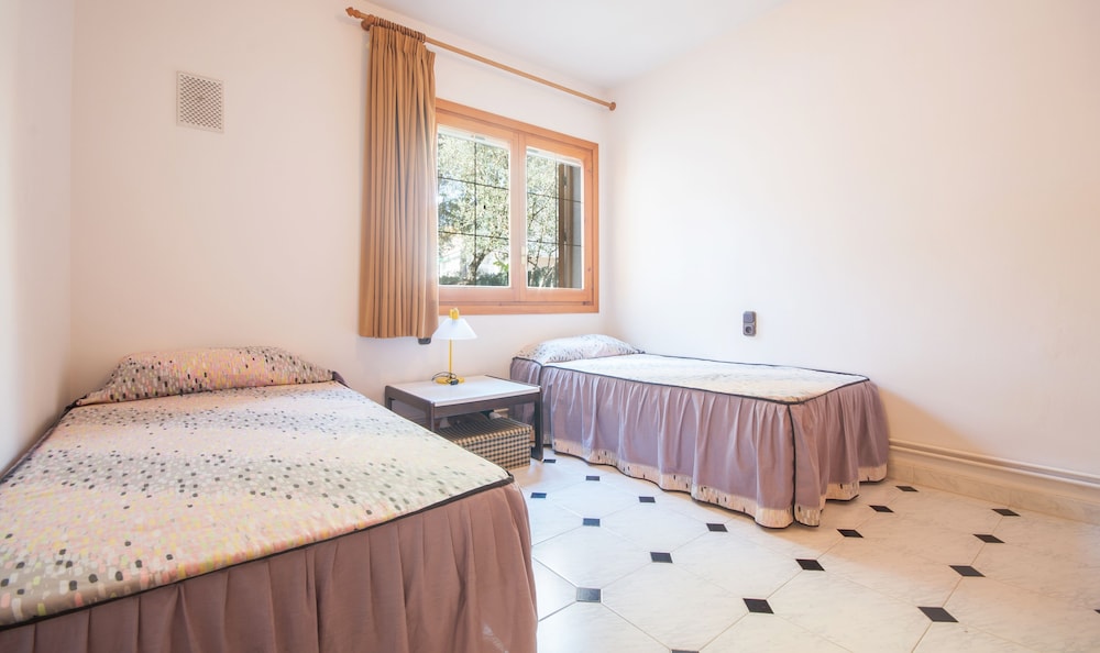 Villa Creixell with pool TH 64 view 3