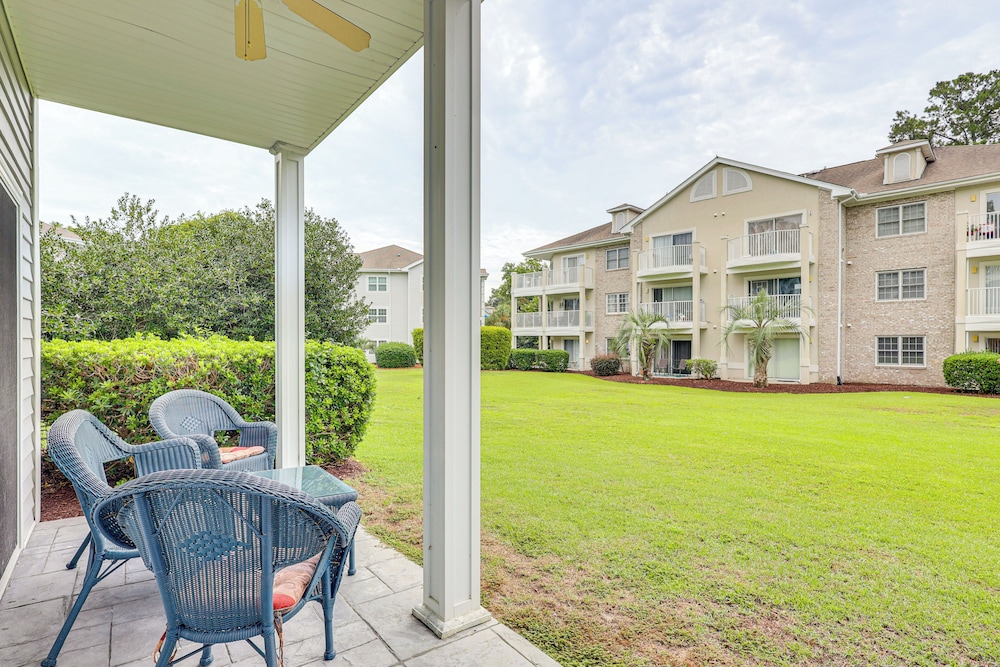 4 Mi to Sunset Beach: Resort-style Family Condo