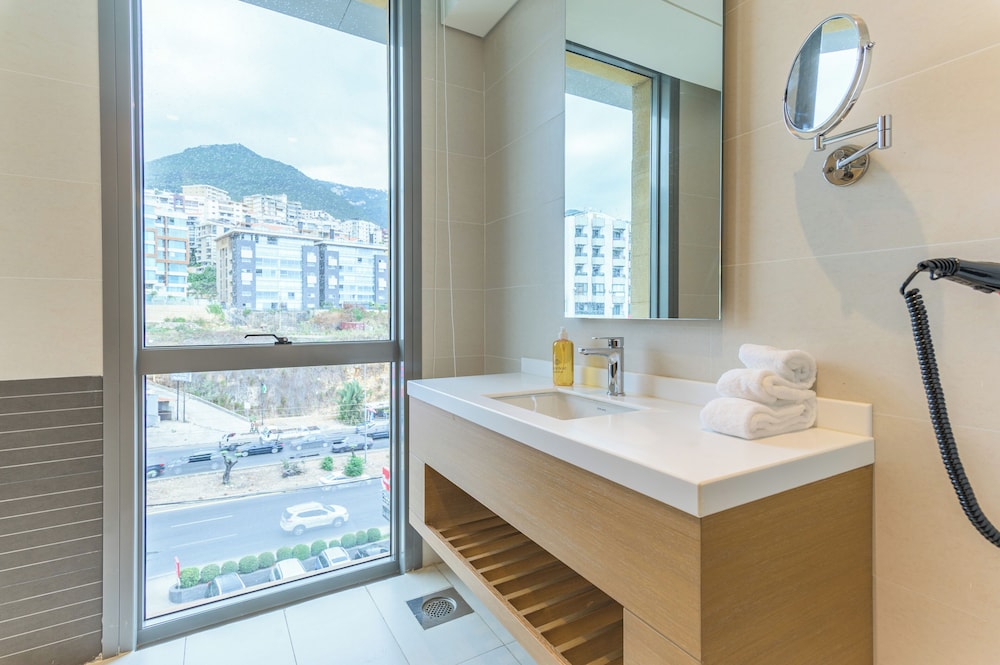 Jounieh Living - Residences by Local Host