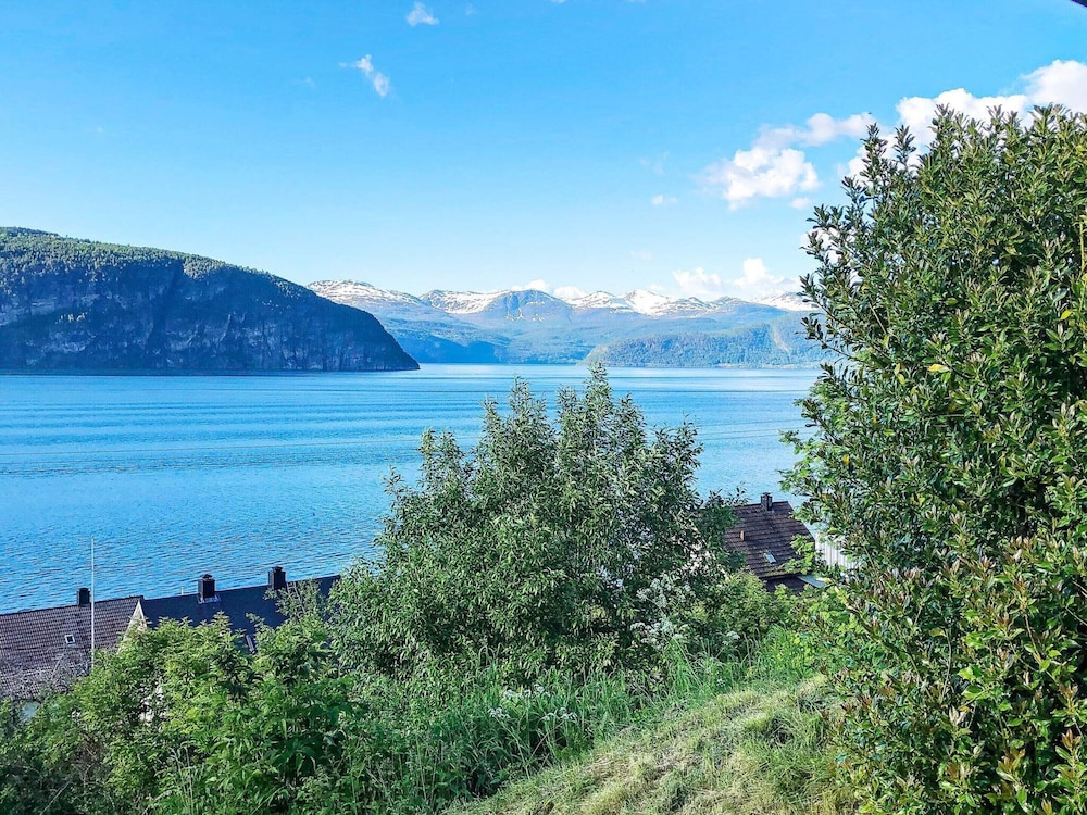 6 Person Holiday Home in Utvik view 4