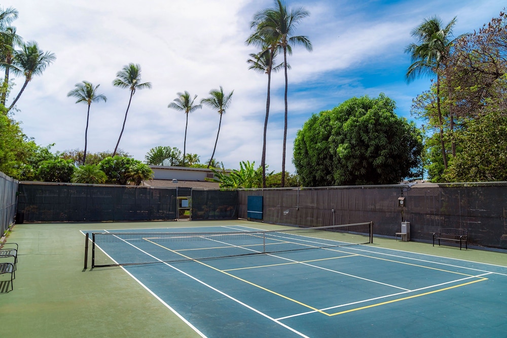 Budget Friendly - Kihei Akahi C-608, Ocean Views, Short Walk to Kamaole Beach II