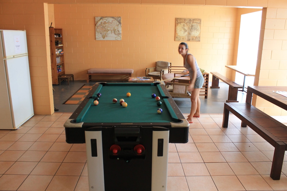 Civic Guest House - Hostel