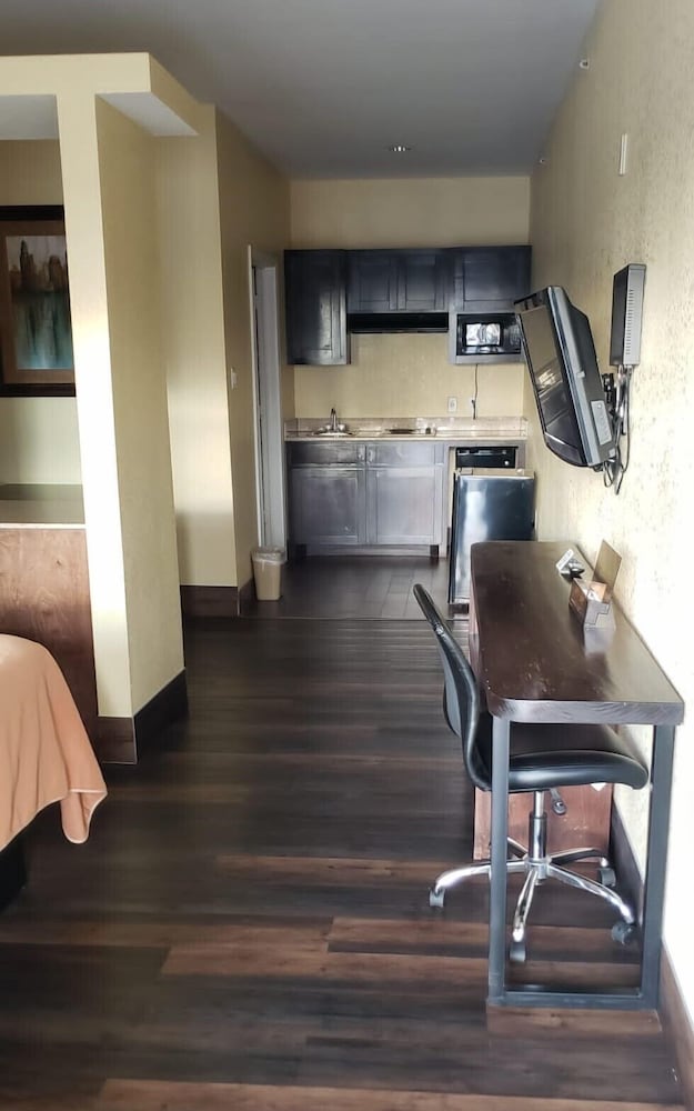 Highlands Suites