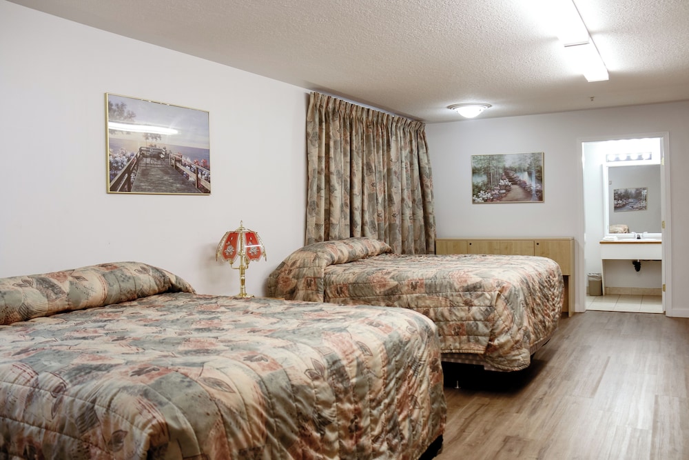 Western Budget Motel Plus Mosaic Suites