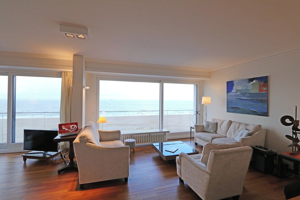 Apartment in Knokke With Stunning Sea View
