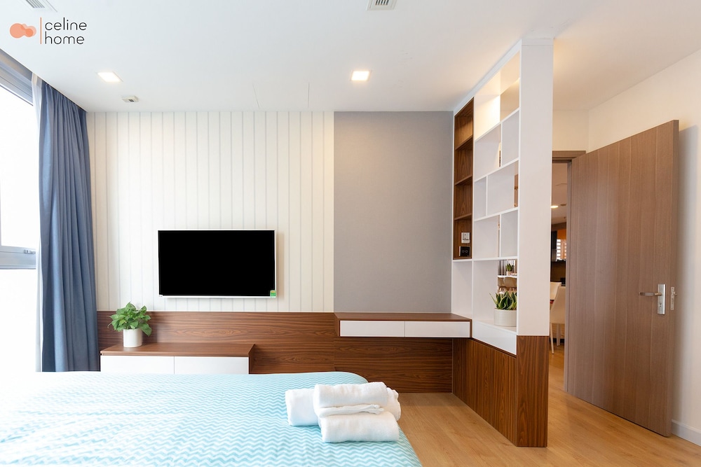 Celine Home - Vinhomes Central Park